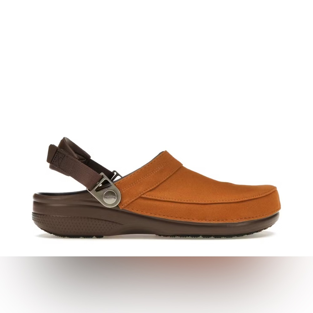 NIB Museum of Peace & quiet mocha Crocs Edition Classic Clogs